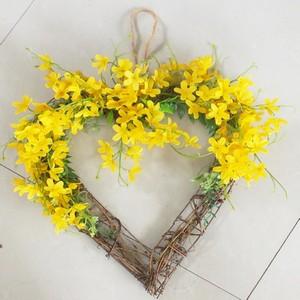 40cm Yellow forsythia heart wreath LY602023
