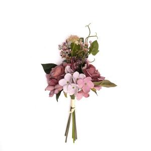 rose hyrangea berry mixed bouquet